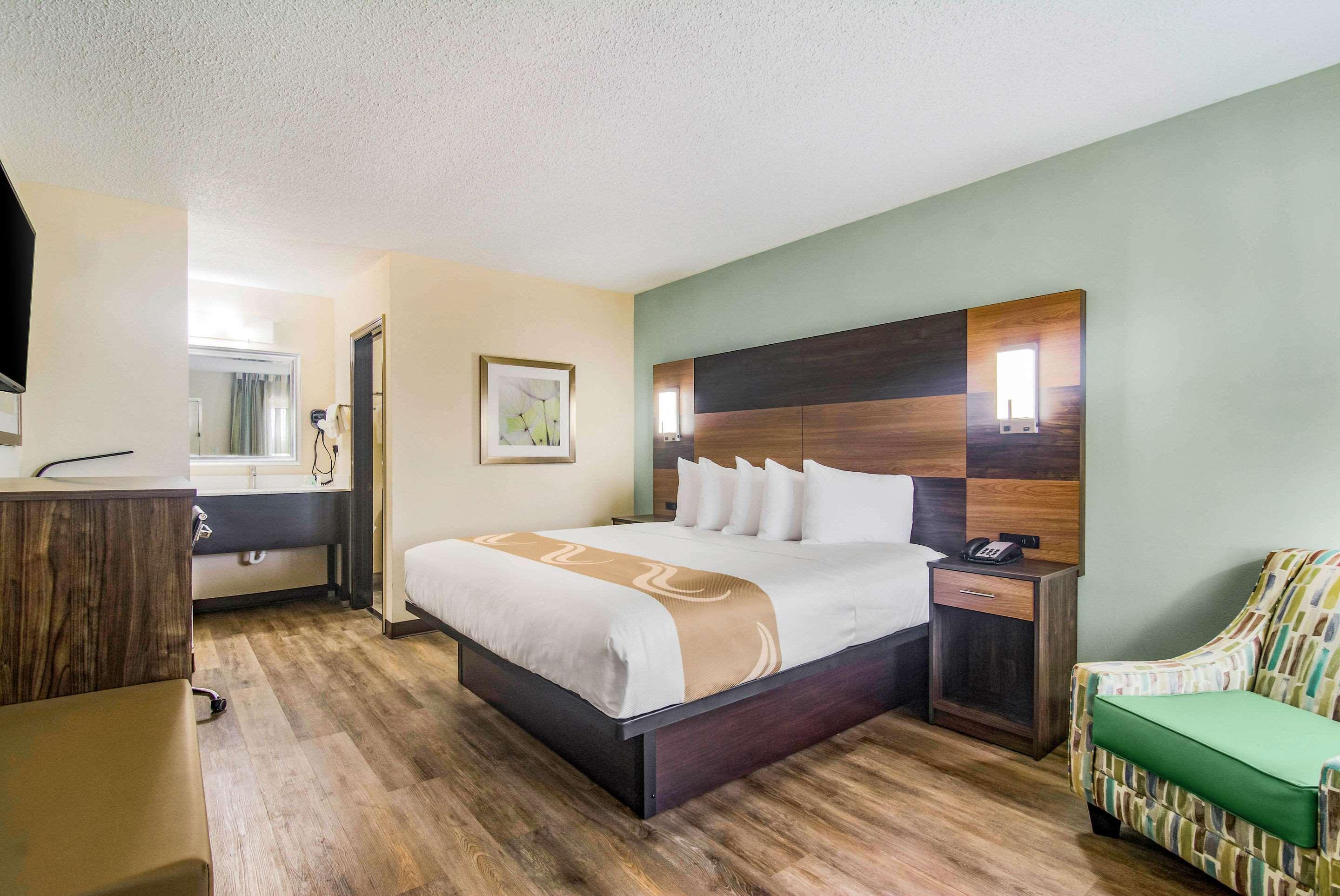 Quality Inn & Suites Лейк-Сіті Екстер'єр фото