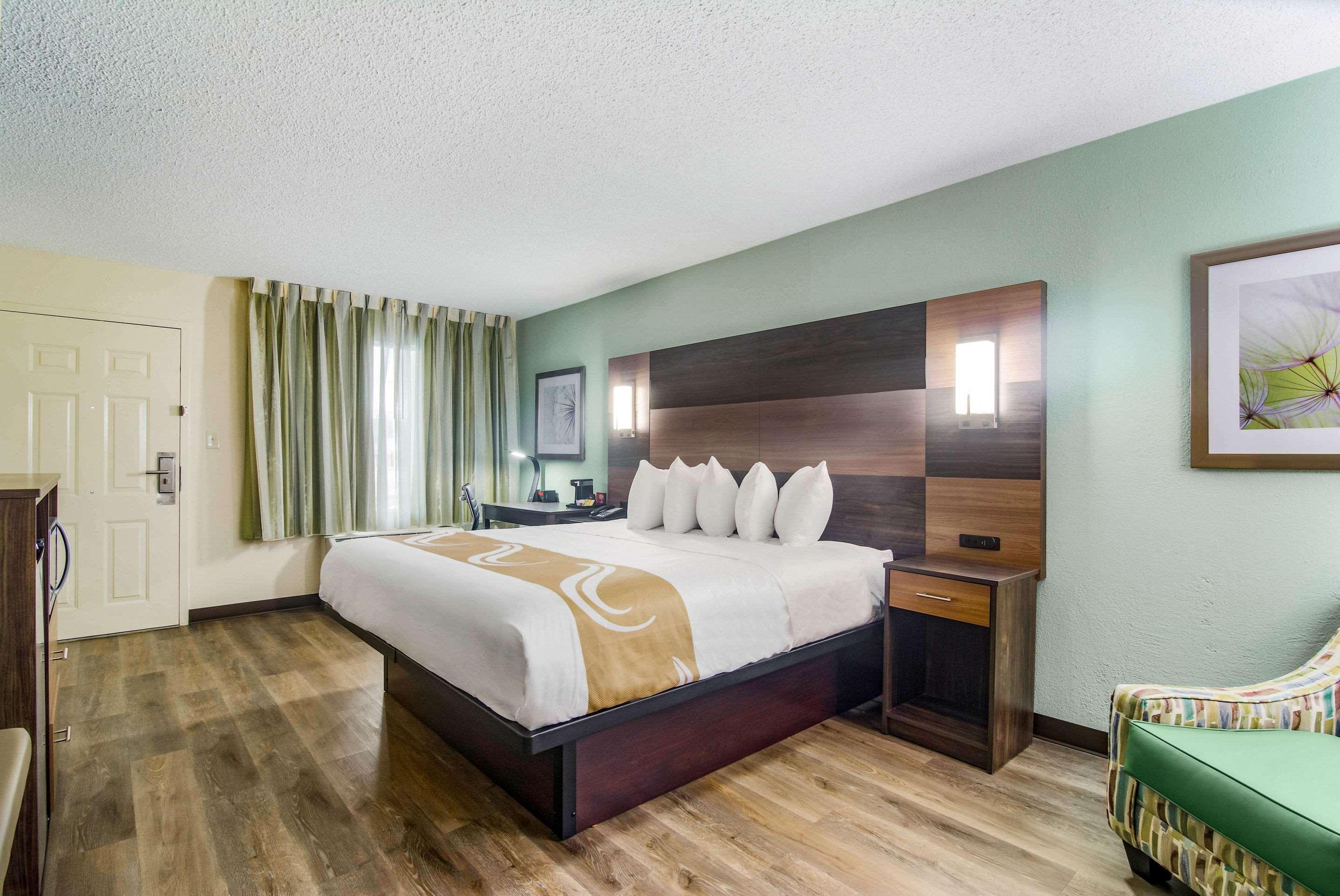 Quality Inn & Suites Лейк-Сіті Екстер'єр фото